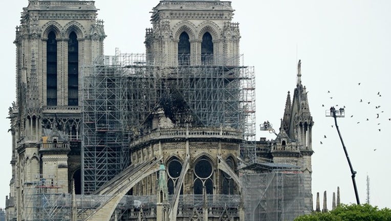 11b1a18c-GETTY_notre dame_041619_1555440856529.png-402429.jpg
