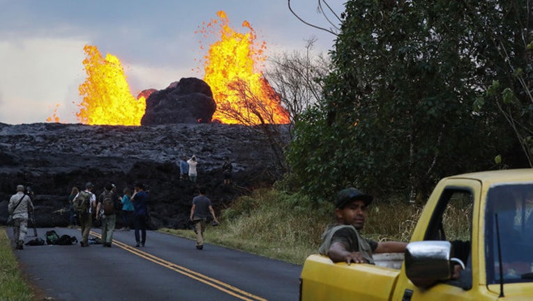 dbeb77cd-Kilauea Volcano Eruption (GETTY)-408200