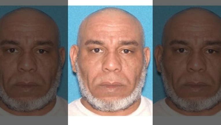 22c37d6c-Pedro Quedaza, 49_1505956047420-401096.jpg