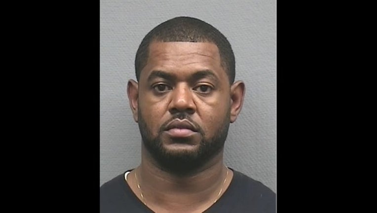 c9231364-Reginald Bond (003)_1533936090109.PNG.jpg