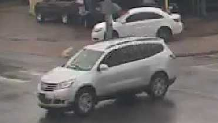 56014dab-Suspect vehicle robbery-beating_1499086266610-409650.png