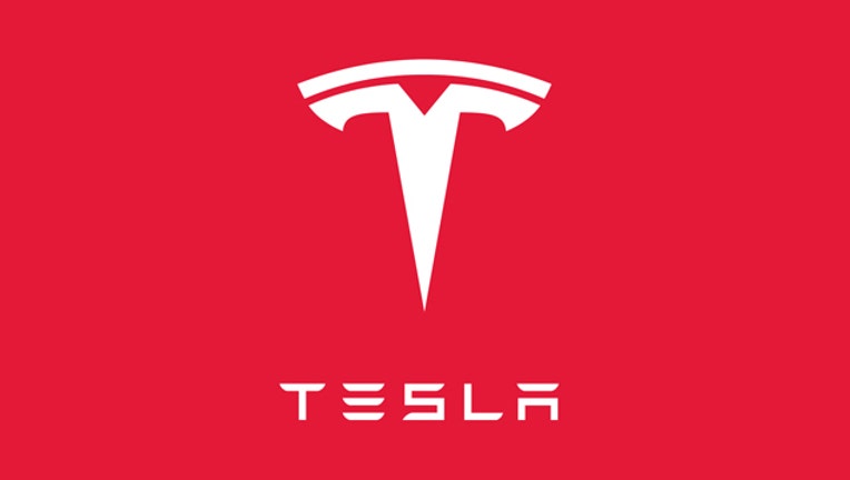 491650b7-Tesla_1443563899648-407693.jpg