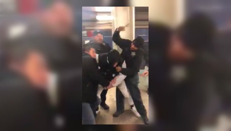 1c8a6a9b-Use of force complaint against Chicago Police-404023
