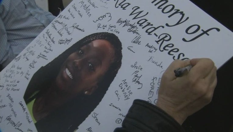 9fa58ebc-V WEST TRINITY DOUBLE HOMICIDE VIGIL 10P_00.01.19.16_1522203839278.png-404959.jpg