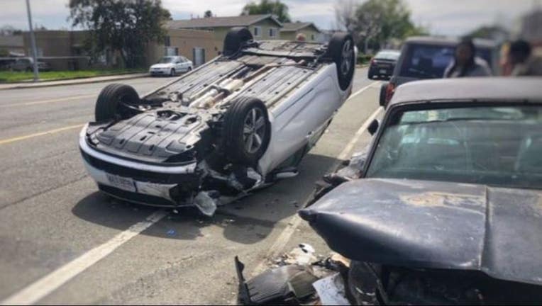 bb0d73c5-car_crash_rodeo_16x9_1555094427775-405538.JPG
