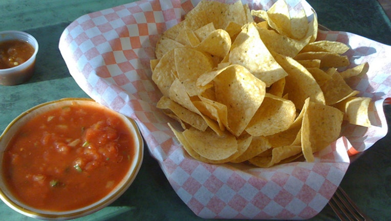 e11f5d38-chips-salsa_1467287636600-404023.jpg