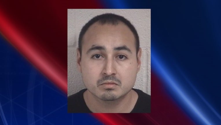 4c15fa16-Victor Cervantes