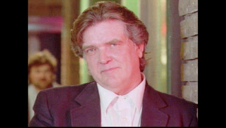 da8aa9d7-guy-clark_1463496558335.jpg
