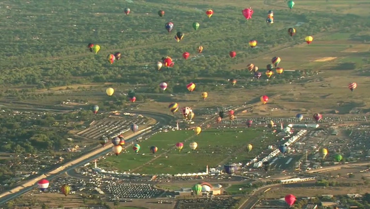 7e307198-hot air balloon festival_1570456278836.jpg-401385.jpg