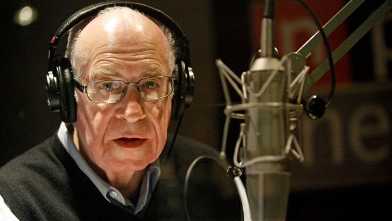 e73372a3-Carl Kasell (GETTY IMAGES)-401720