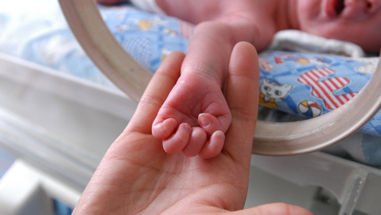 71e2fbcf-newborn_Baby_1548826873798-407068