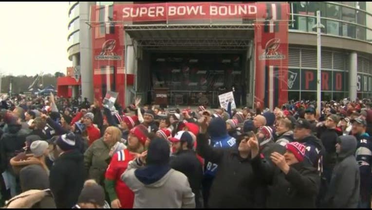 dbe9e9b8-rallysuperbowl1_1517236833842.JPG
