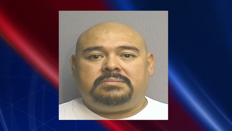 91c90bb8-ruperto martinez_1477605446099.jpg