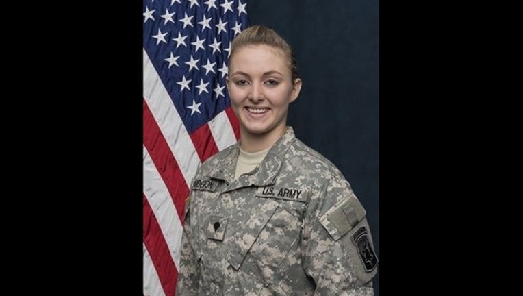 374207f3-skylar_1449340576584-401096.jpg
