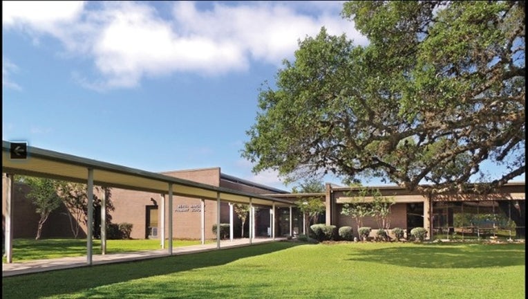 a655b8fd-sweeny elemenary_1551142574794.PNG.jpg