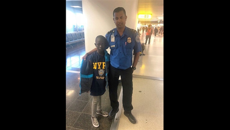 1f87a663-tsa-shirt_1539873930129-402970.jpg