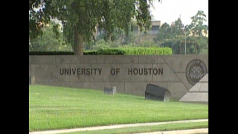 90424173-University of Houston campus