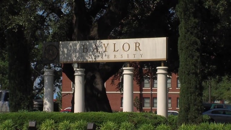 Baylor_University_vlcsnap-00175_1475788171307.jpg