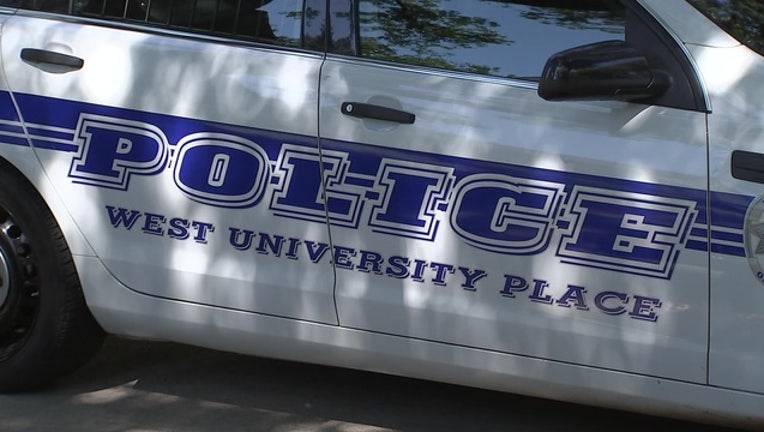 710c9140-West_University_Place_police_vlcsnap-00187_1476138530522.jpg