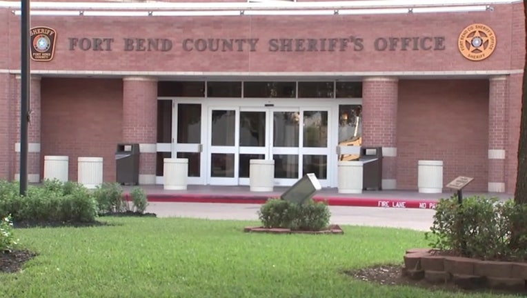 Fort_Bend_County_Sheriff's_Office_vlcsnap-00652_1485544682228.jpg
