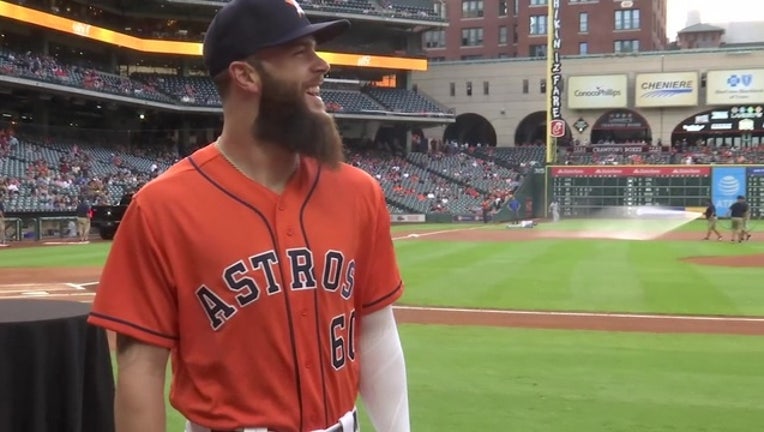 Houston Astros fan makes jersey with 80,000 Swarovski crystals