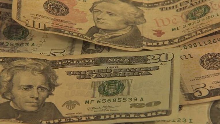 89939da1-wjbk-cash money-101118_1539258390254.jpg-65880.jpg