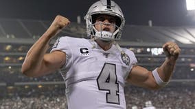 Oakland Raiders rally to beat the LA Chargers