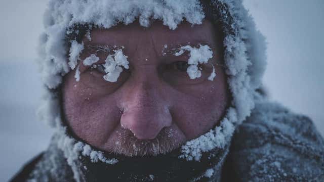 Kevin Kline runs 35 miles in a blizzard to deliver hope on Day 5 of his run