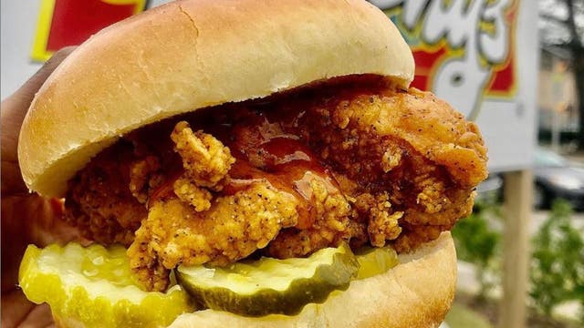Step aside, Popeyes! Houston fast food restaurant Frenchy's now has chicken sandwich of their own