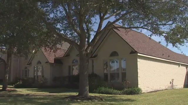 Police looking for 3 men who terrorized elderly couple during a home invasion