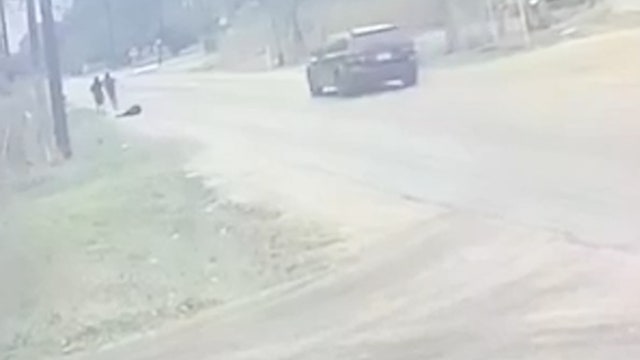 Teen shot in neck during robbery in northwest Harris County, says HCSO
