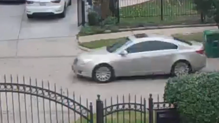 Light-colored sedan involved in jugging incident