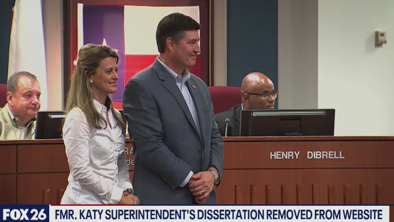 Lance hindt daughter image