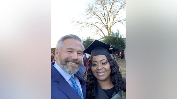 Uber passenger pays off driver's college debt