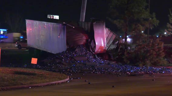 18-wheeler driver dies in crash on North Freeway at FM 1960