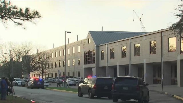 Parents frustrated with lack of communication after fatal shooting at Bellaire High School