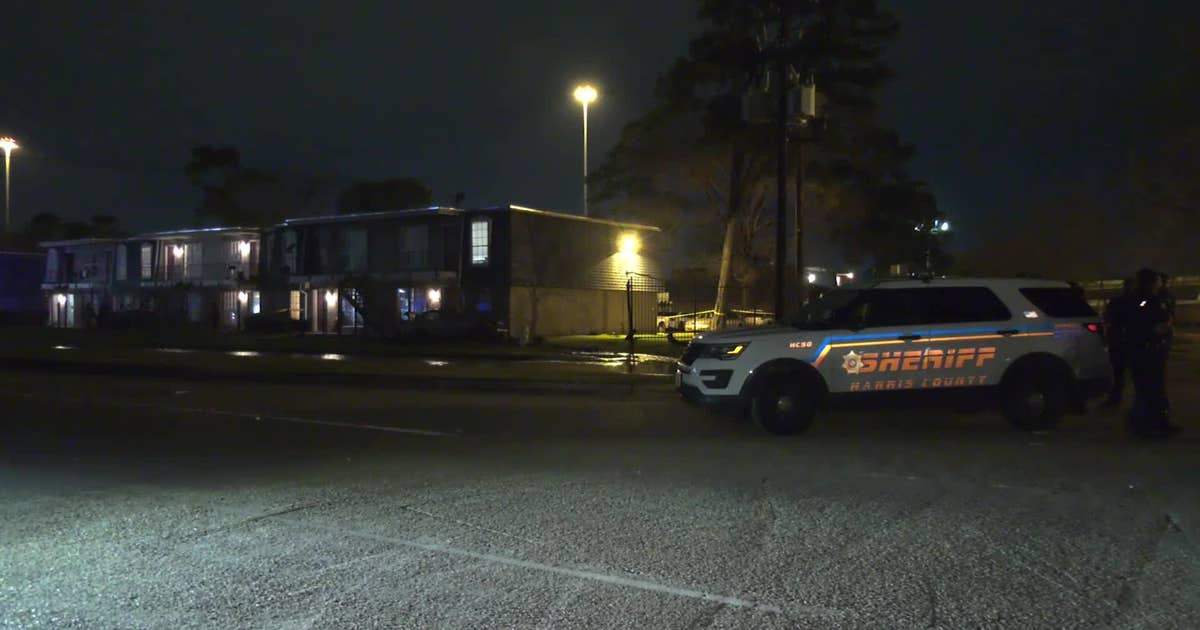 Deputies investigate deadly crash in northeast Harris County | FOX 26 ...