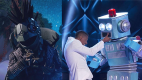 The Turtle breaks out of his shell as the Robot short circuits on season 3 of ‘The Masked Singer’