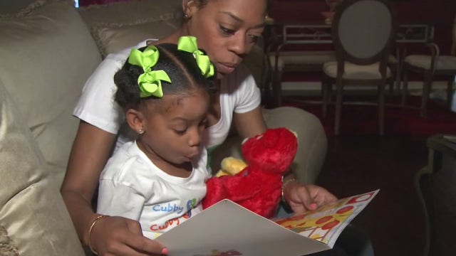 Bilingual teddy bears teach children foreign language skills
