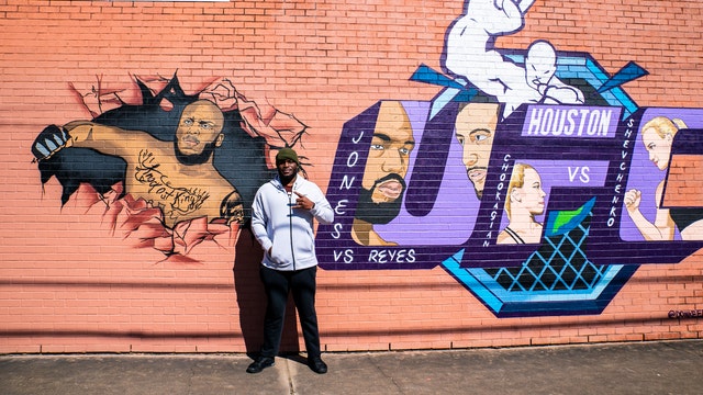 UFC Heavyweight Derrick Lewis gets Donkeeboy mural in Houston