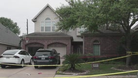 4-year-old found dead in Sugar Land home, mother to be charged with murder