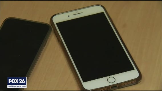 Scammers steal millions remotely hijacking smartphones