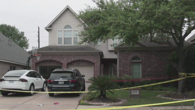 4-year-old found dead in Sugar Land home, mother to be charged with murder