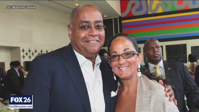 County warehouse continues to create controversy for Commissioner Rodney Ellis - What's Your Point?