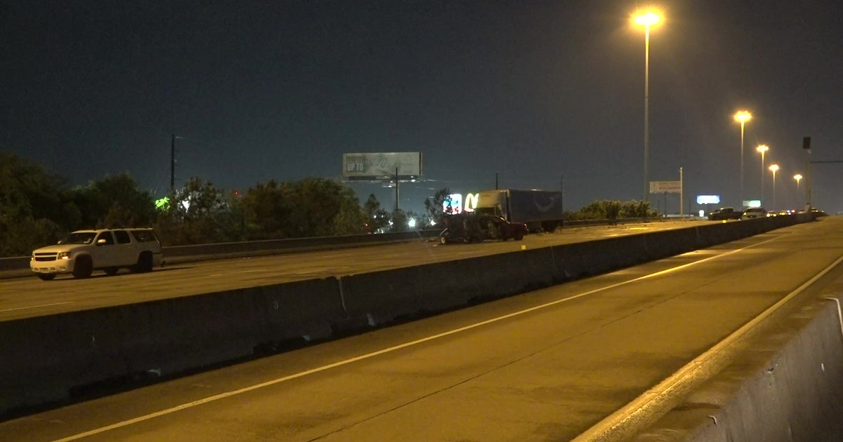 2 women dead after multi-vehicle crash on North Freeway | FOX 26 Houston