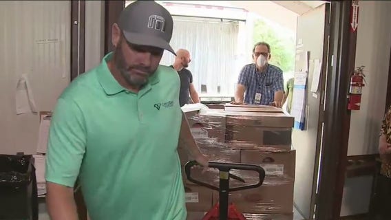 Two Pearland non-profits give 2,000 pounds of chicken to struggling families