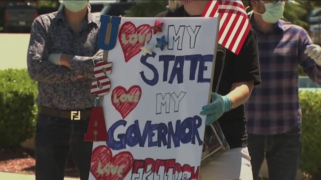 Hairstylists protest exclusion from phase one of reopening Texas