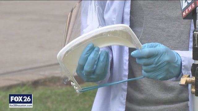 Ben Taub Hospital gets shipment of 50,000 masks from Houston start-up