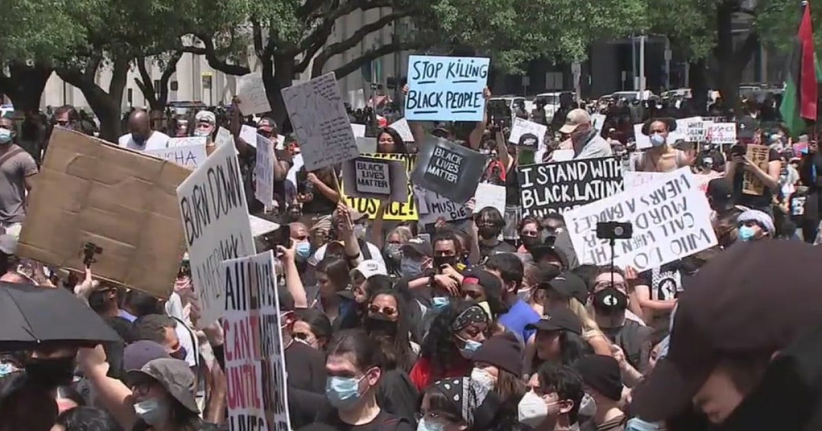 Houston Police Riot Hundreds of protesters gather in downtown Houston demanding police ...