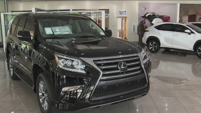 Auto dealers are offering low rates and payment deferrals to bring in customers